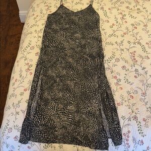 Motel Navy Printed Spaghetti Strap Low Back Maxi Dress